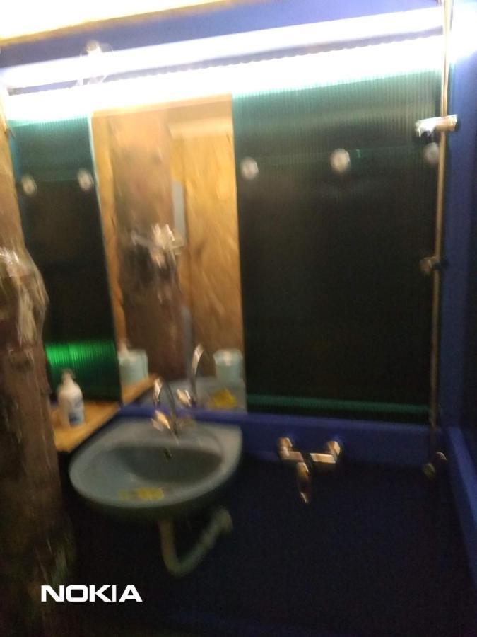 Tree House Apartment Visoko Luaran gambar